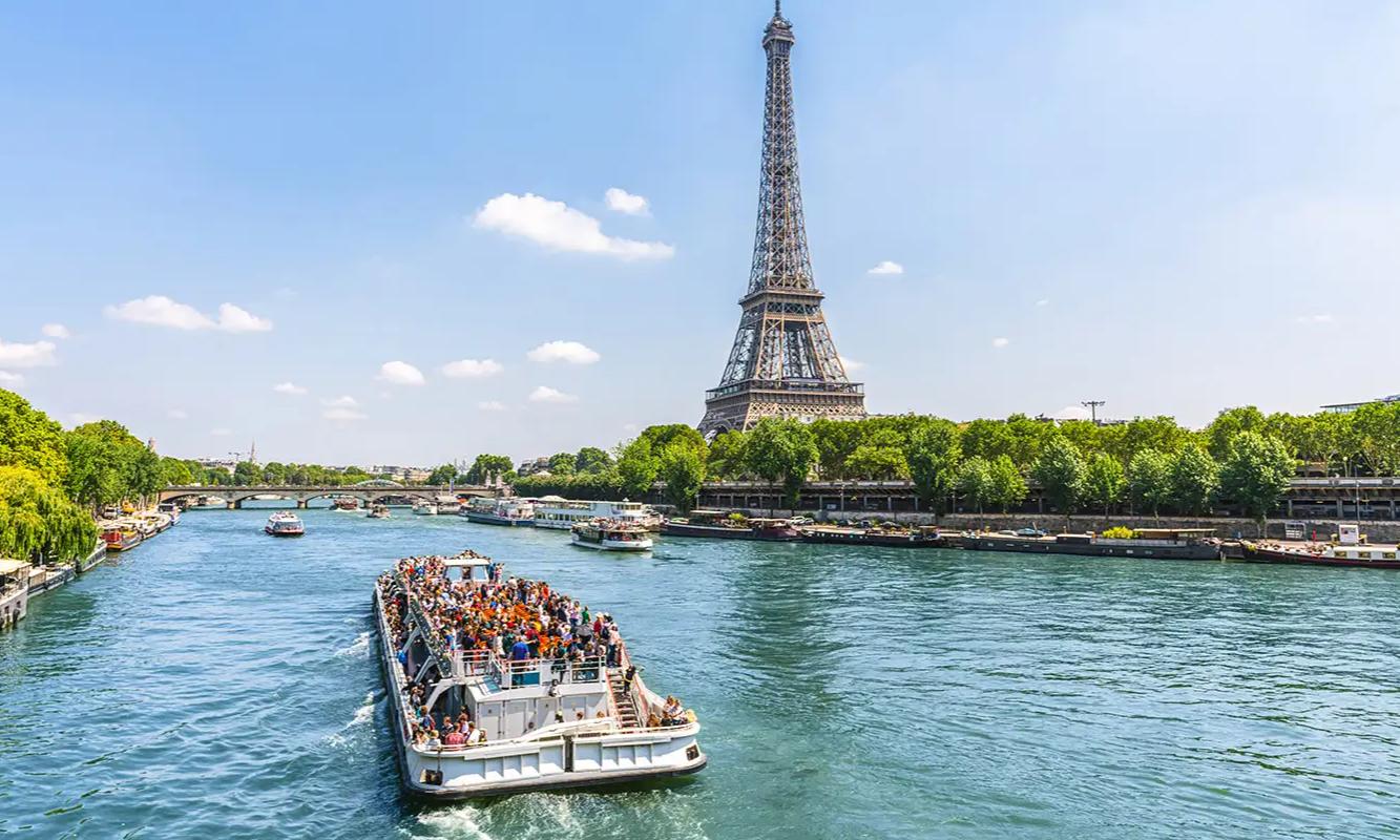 Barcelona,  Madrid y París